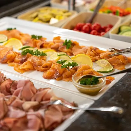 酒店 Schuedlbauer's Hotel-restaurant-bar 4*