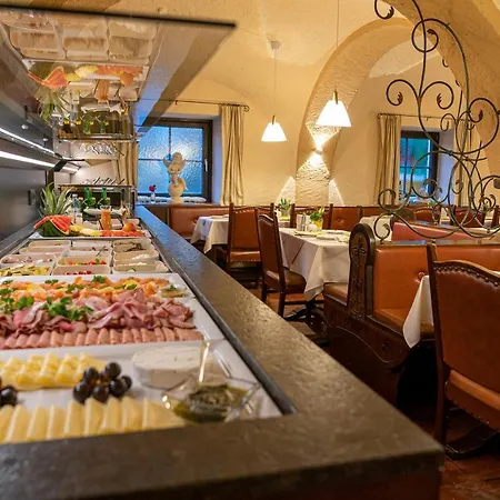 Otel Schuedlbauer's Hotel-restaurant-bar Braunau am Inn