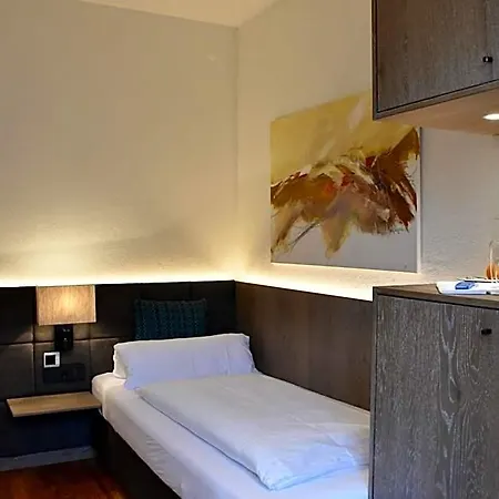 Schuedlbauer's Hotel-restaurant-bar 4*