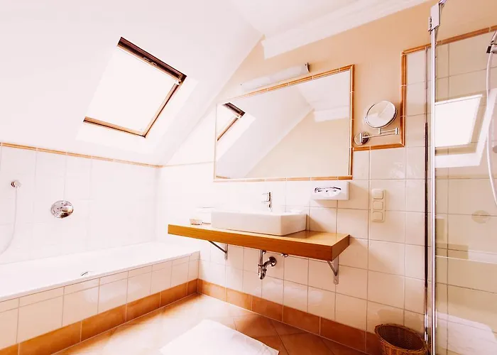 Schuedlbauer's Hotel-restaurant-bar Hotel 4*