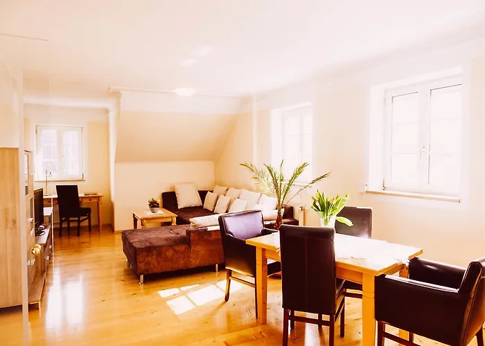 Schüdlbauer´s Hotel-restaurant-bar 4*