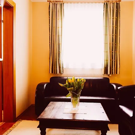 Schuedlbauer's Hotel-restaurant-bar Hotell Braunau am Inn