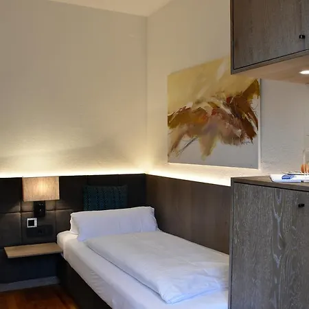 Schuedlbauer's Hotel-restaurant-bar Hotell 4*