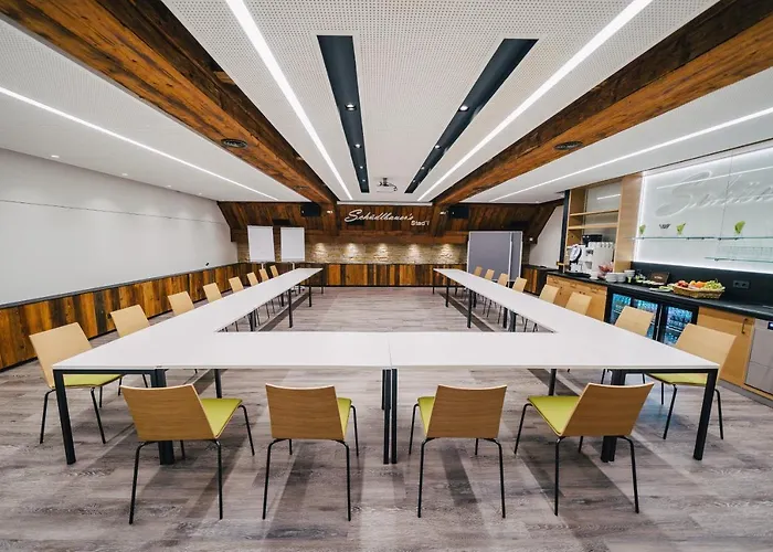 מלון Schuedlbauer's Hotel-restaurant-bar בראונאו אם אין