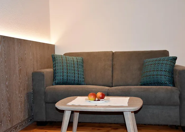 Schuedlbauer's Hotel-restaurant-bar מלון 4*